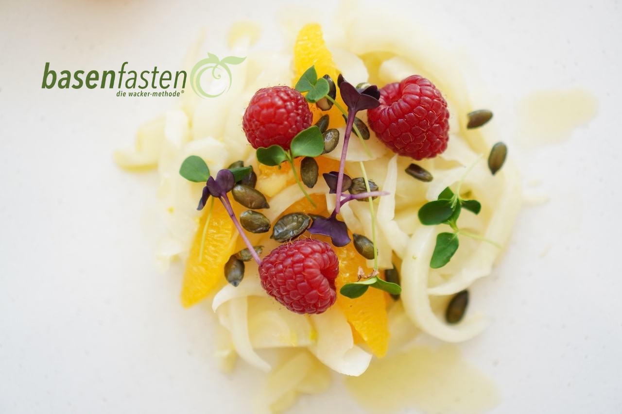 Orangen-Fenchelsalat - Rezept von Sabine Wacker (Basenfasten)